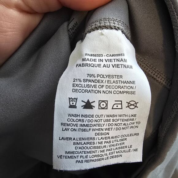 Nike Women's Dri-Fit Striped Detail Leggings Gray White Green Size Medium‎ - Picture 9 of 10